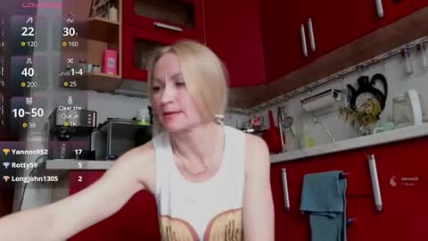 kira_saning online show from March 9, 9:38 am