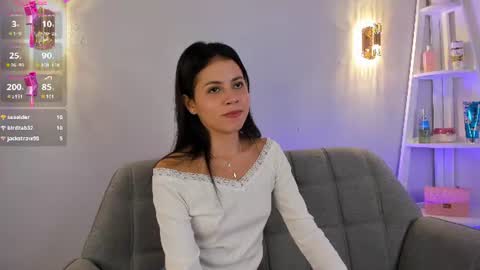 kira_star5 online show from August 16, 2:37 am