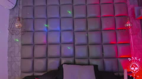 Kira  online show from August 8, 3:17 am