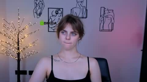 kira online show from August 5, 12:41 am