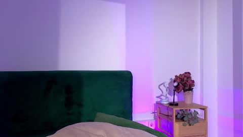 Kira online show from July 9, 4:34 pm