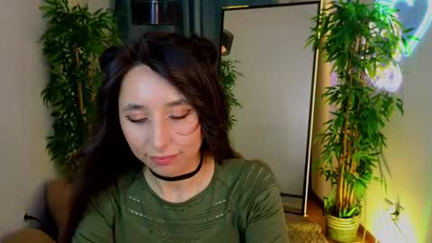 Kira online show from August 5, 6:06 pm