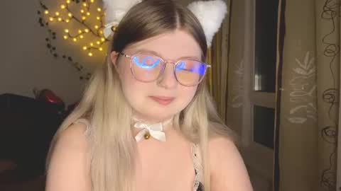 KiraYume online show from July 19, 9:50 pm