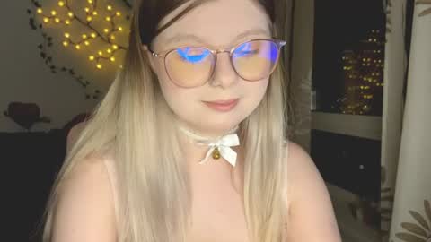 KiraYume online show from August 13, 10:02 pm
