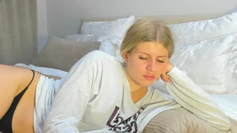 Kira online show from July 28, 6:36 pm
