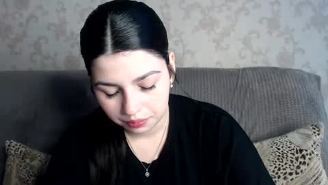 kisamodel online show from August 11, 2:13 am