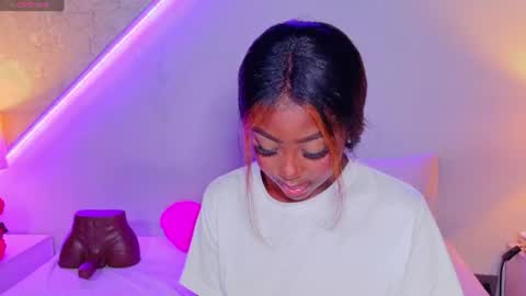 kishalove_ online show from August 14, 12:31 pm