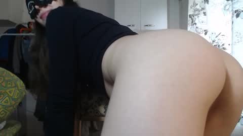 kiss_ass12 online show from May 12, 12:49 pm