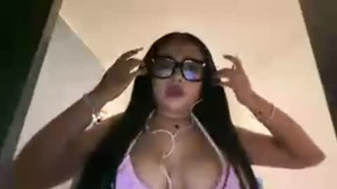 kissa_nam online show from August 7, 5:29 am
