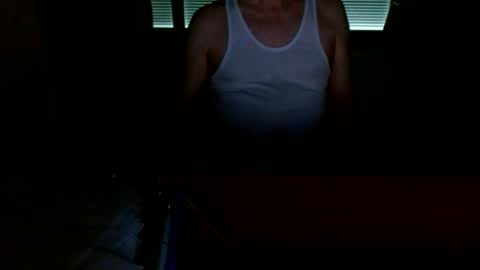 kisslog1 online show from July 5, 8:28 am