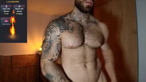 kite__ online show from August 30, 11:16 pm