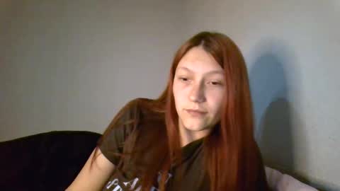 kiti_kitiss online show from June 1, 6:00 pm