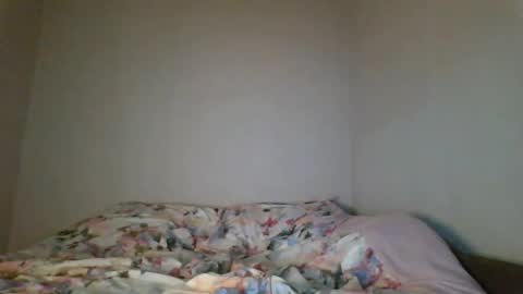 kiti_kitiss online show from June 8, 5:52 pm