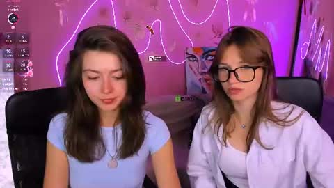 kitniss online show from August 11, 8:55 pm