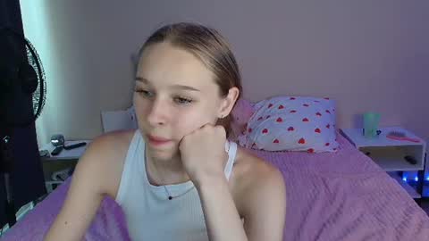 kitsuneyX online show from August 4, 2:08 am