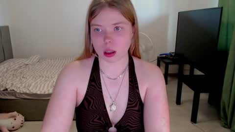 Jennyblonde and Emmabrunette online show from July 10, 3:18 pm