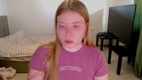 Jennyblonde and Emmabrunette online show from July 12, 3:29 pm