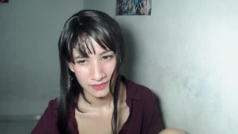 kitten_punches01 online show from May 21, 7:32 am