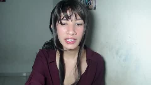kitten_punches01 online show from May 21, 8:38 am