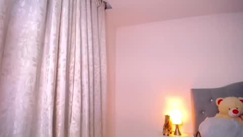  kitten  online show from March 17, 10:59 pm