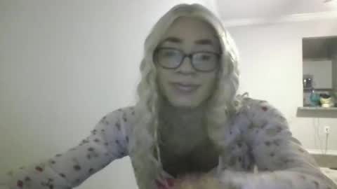 bambi bimbo porn addict online show from April 1, 6:00 am
