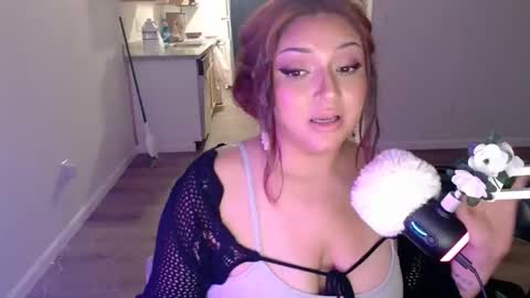 kittengonewild online show from June 3, 2:37 am