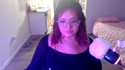 kittengonewild online show from July 25, 6:50 am