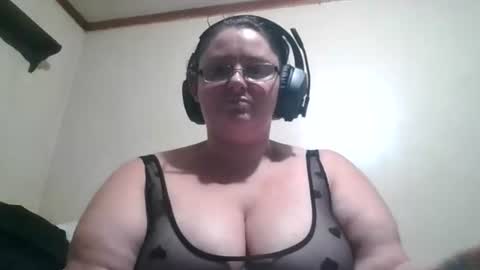 kittensdeath online show from August 12, 9:22 am