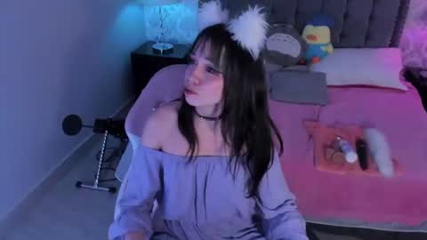 kumicatt  online show from August 12, 1:41 am