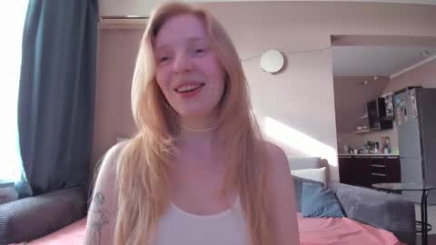  Alice  online show from March 28, 1:40 pm