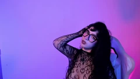 kitty__chs online show from August 1, 1:22 am