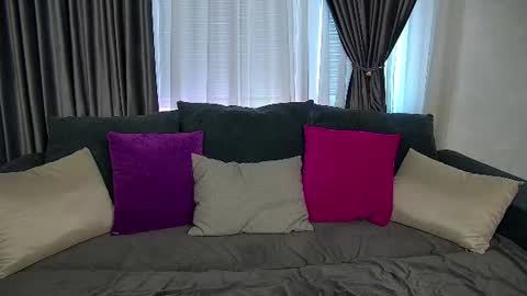 Karen online show from August 11, 6:37 am