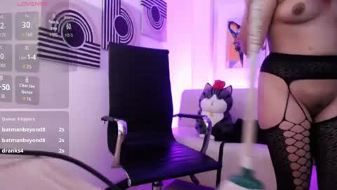  Kitty  online show from August 7, 11:38 pm