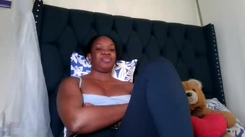 kitty_kerry online show from July 28, 8:09 am