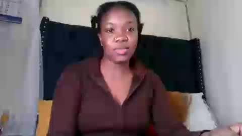 kitty_kerry online show from July 29, 8:43 am