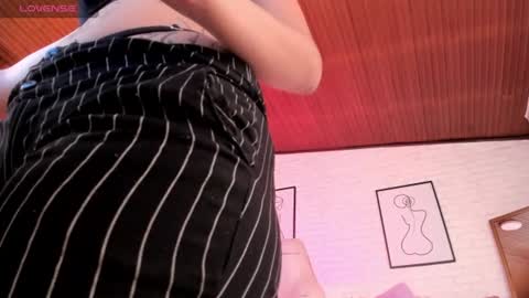 kitty_pam online show from August 8, 5:35 pm