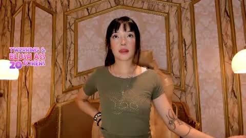 kitty_petitte online show from August 5, 12:47 pm