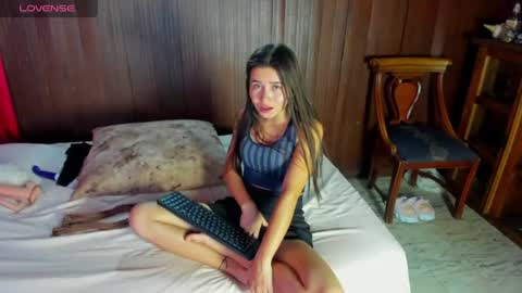 Little pink kitten online show from August 13, 6:33 pm