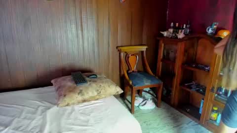Little pink kitten online show from August 15, 5:50 pm