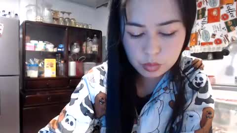 kitty_small69 online show from June 23, 3:40 am