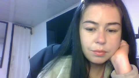 kitty_small69 online show from July 3, 2:24 am
