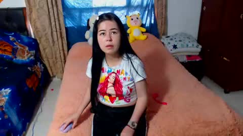 kitty_small69 online show from July 24, 1:58 pm