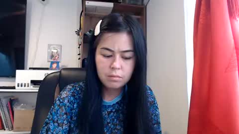 kitty_small69 online show from July 29, 10:28 pm