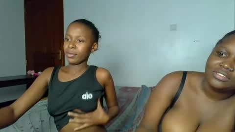 kitty_xxo online show from August 14, 2:15 am