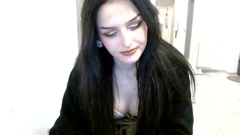 Kitty online show from May 20, 7:42 am