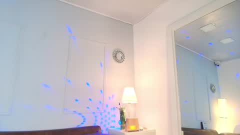 Kitty online show from August 5, 4:38 pm