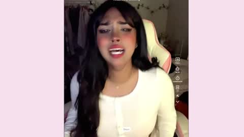 kittybun7 online show from July 21, 2:37 am