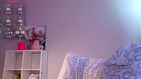 Allison online show from August 11, 7:43 am