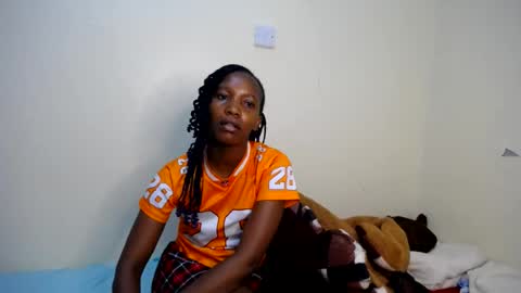 Fay online show from August 10, 4:19 pm