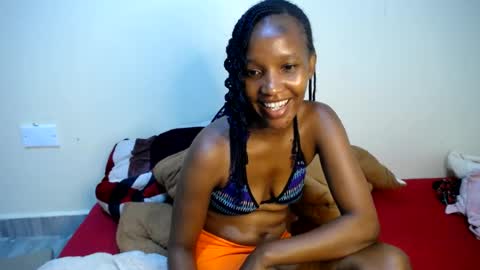Fay online show from August 14, 5:49 pm